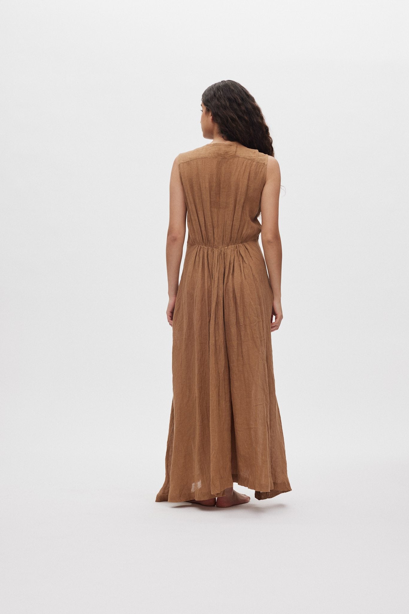 Kimber - Crinkled dress I Walnut 6 - Rabens Saloner - DK