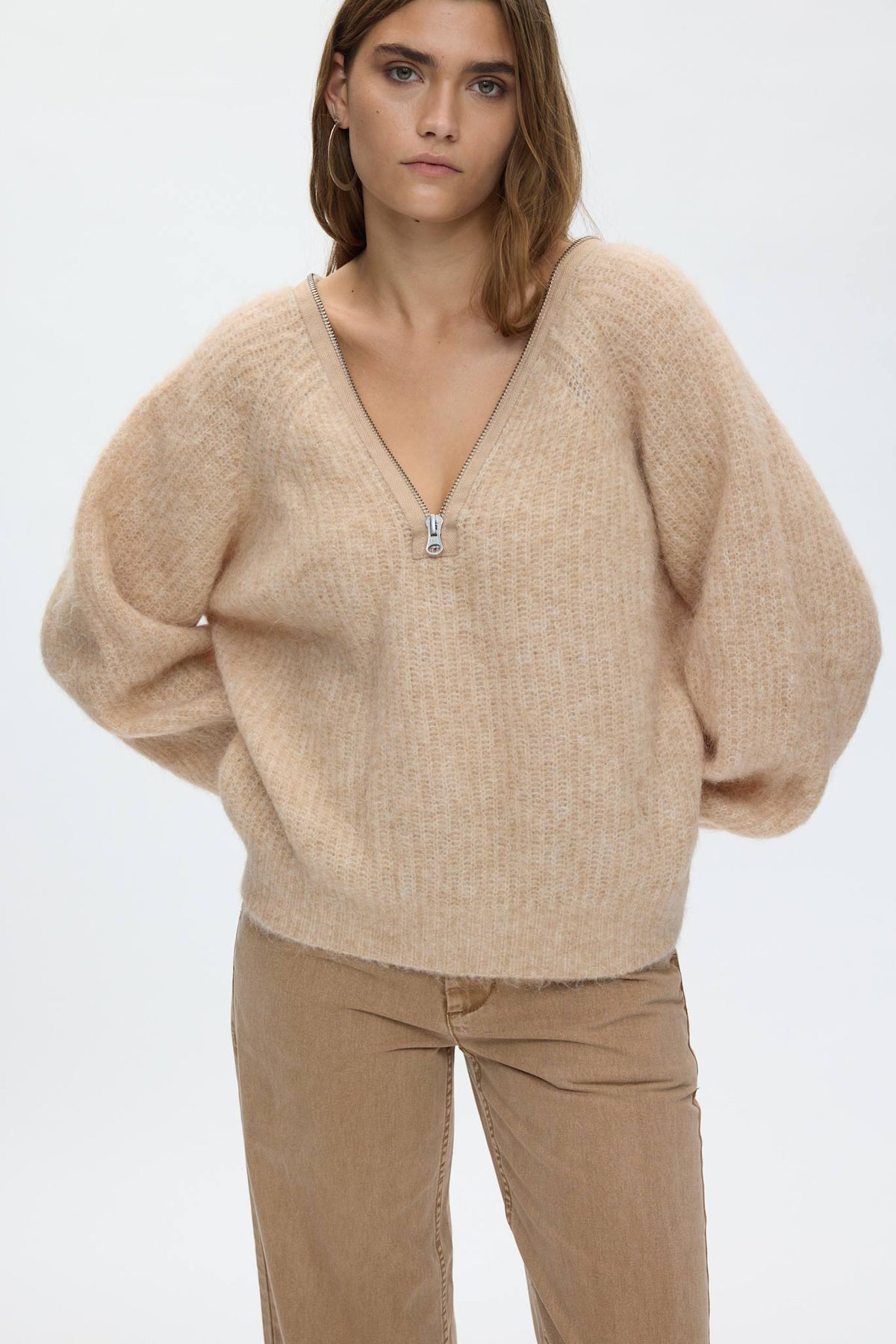 Maelle - Superlight knit zip opening sweater I Light camel Light camel XS 2 - Rabens Saloner - DK
