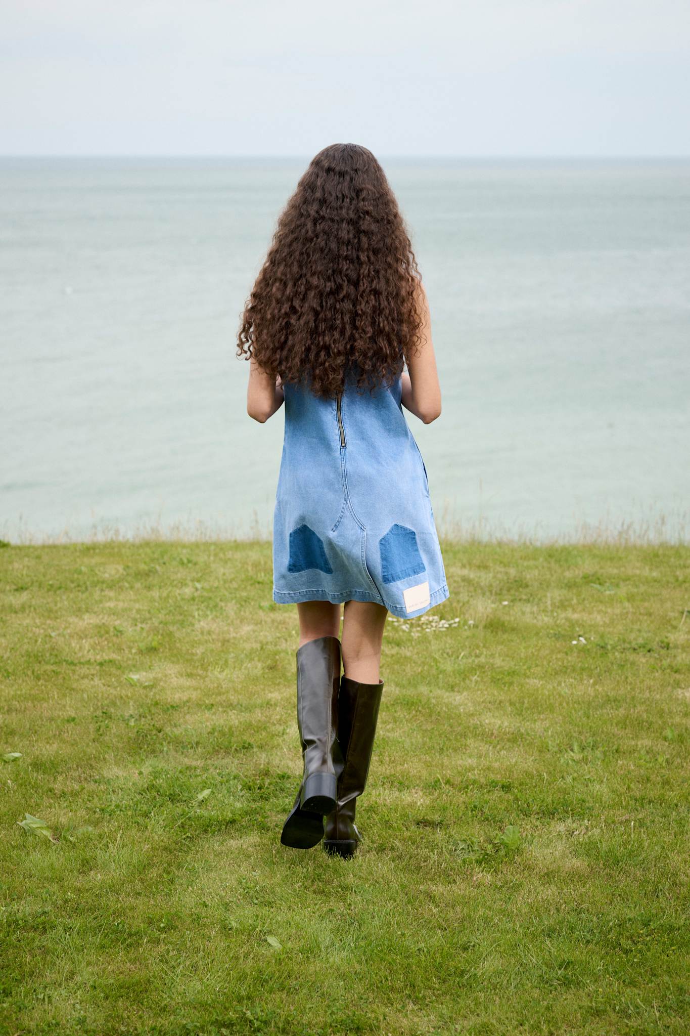 Fee - Light denim dress I Light washed denim 8 - Rabens Saloner - DK