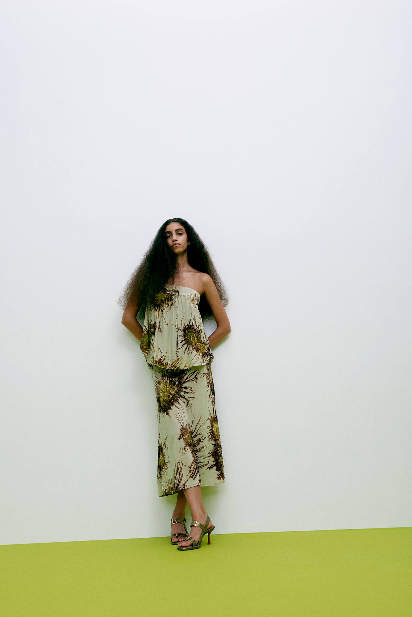 Paris - Sea urchin top I Chartreuse combo 4 - Rabens Saloner - DK