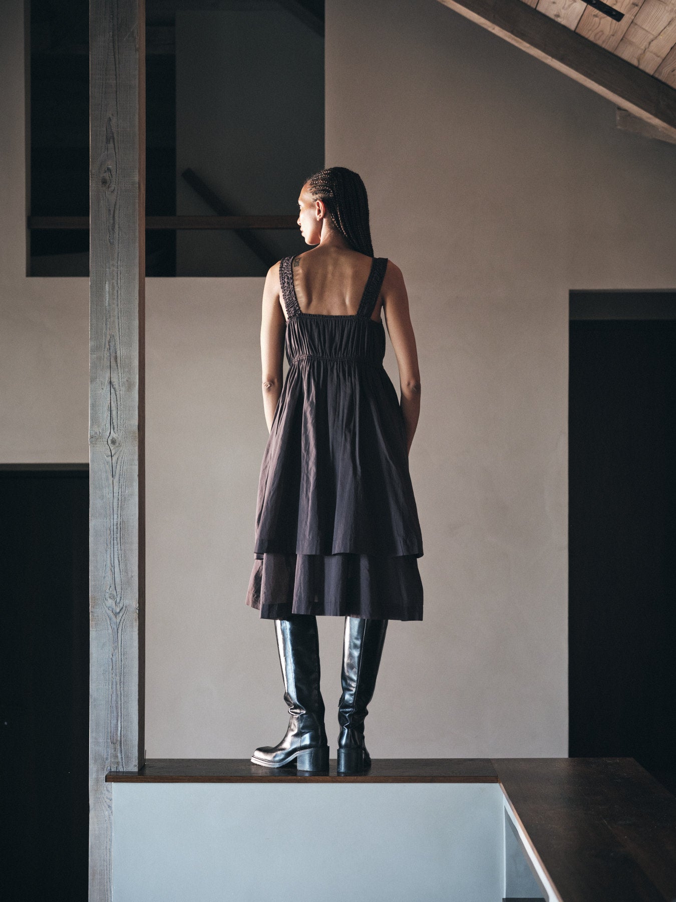 Gabi - Multi layer short dress I Liquorice 8 - Rabens Saloner - DK