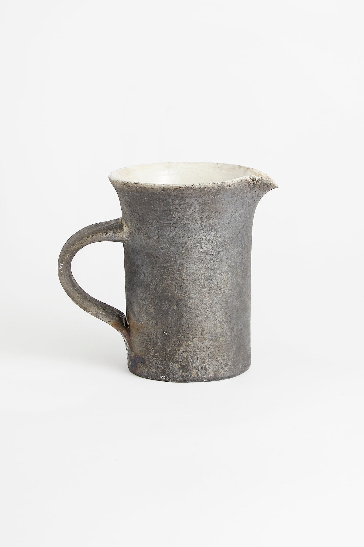 Handmade Ceramic Jug I Small - Visby Ceramics I Dark Grey Dark Grey H: 17 CM, Dia: 10 CM 1 - Rabens Saloner - DK