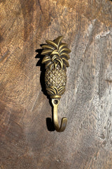 Small Pineapple Hook - Rabens Apartment I Matte Brass 4 - Rabens Saloner - DK