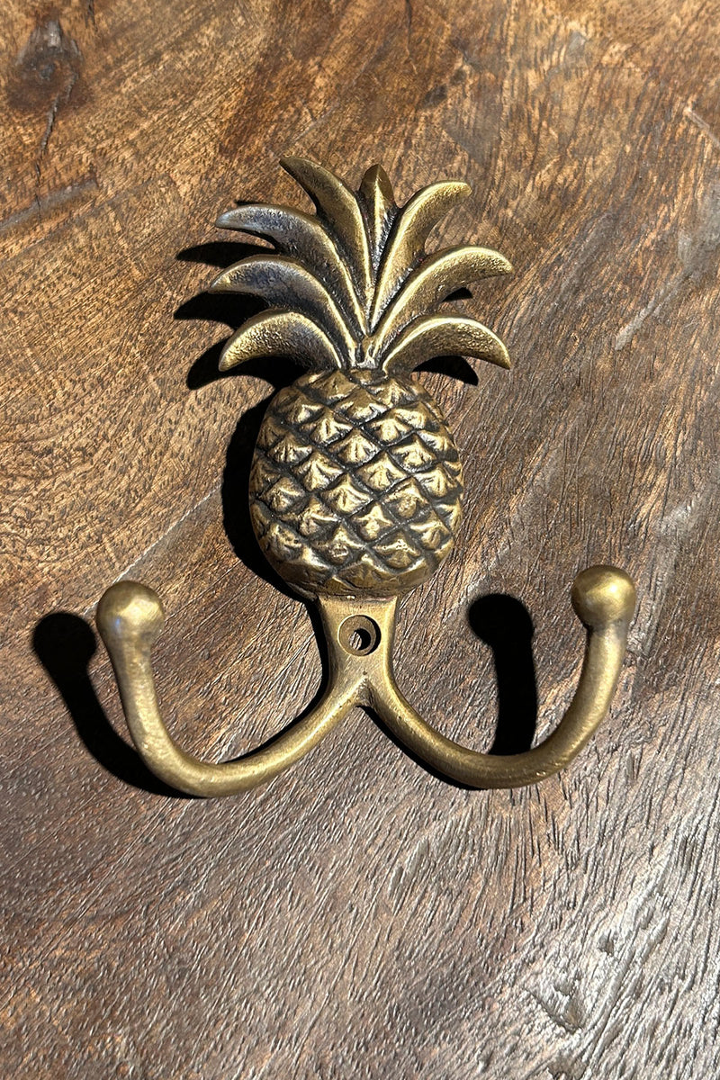 Pineapple w/ 2 hooks - Rabens Apartment I Matte Brass 3 - Rabens Saloner - DK