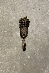 Small Pineapple Hook - Rabens Apartment I Matte Brass 4 - Rabens Saloner - DK