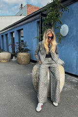 Inja - Leopard print wide leg pants I Snow leopard    3 - Rabens Saloner - DK