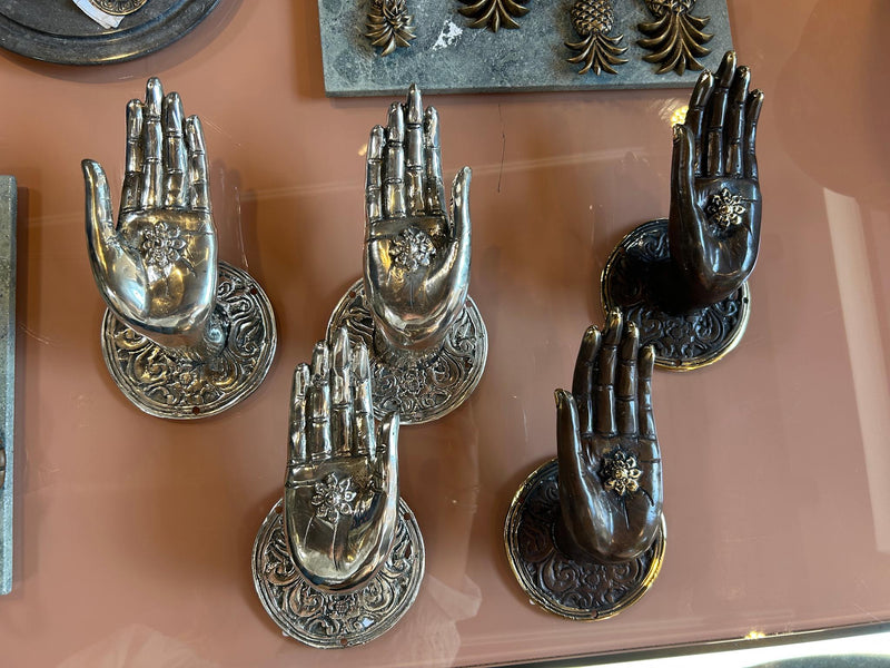 Decorative open hand - Hand I Silver 4 - Rabens Saloner - DK