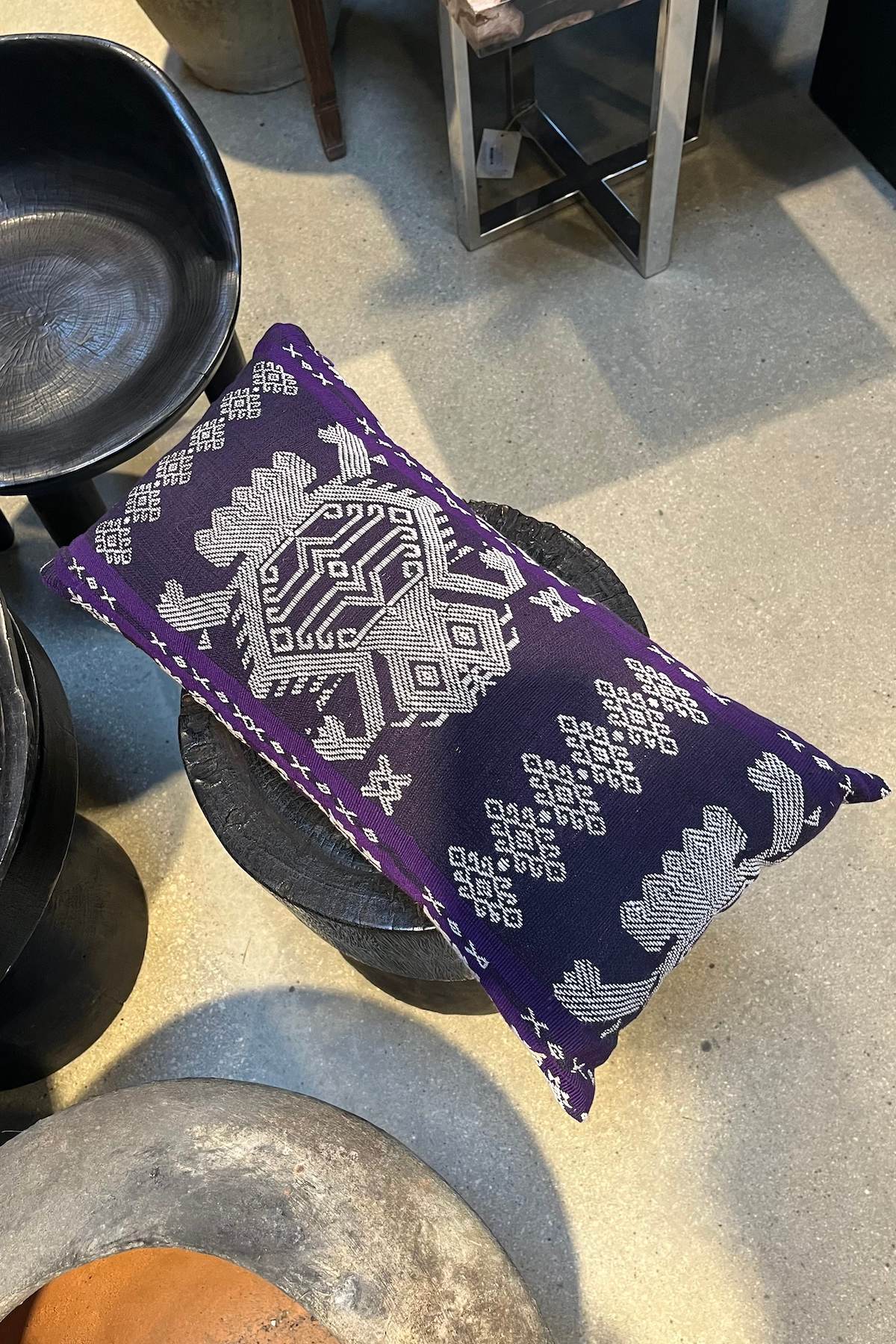 Handmade pattern pillow - Pillow 55x25 cm I Purple Combo 2 - Rabens Saloner - DK