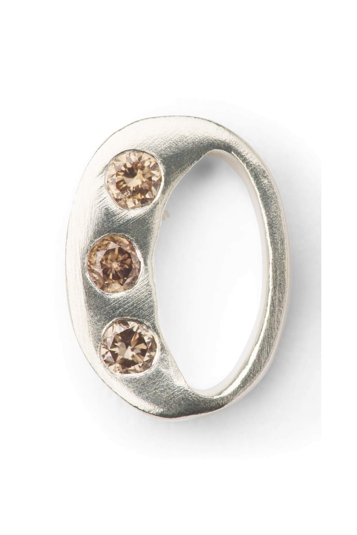 Diamond letter ear stud - Rabens Momento I Silver w/ Champaign diamond