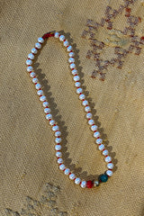 Pearl Necklace With Beads - Nafsu I Gold Beads w/ Coral and Green Onyx 5 - Rabens Saloner - DK