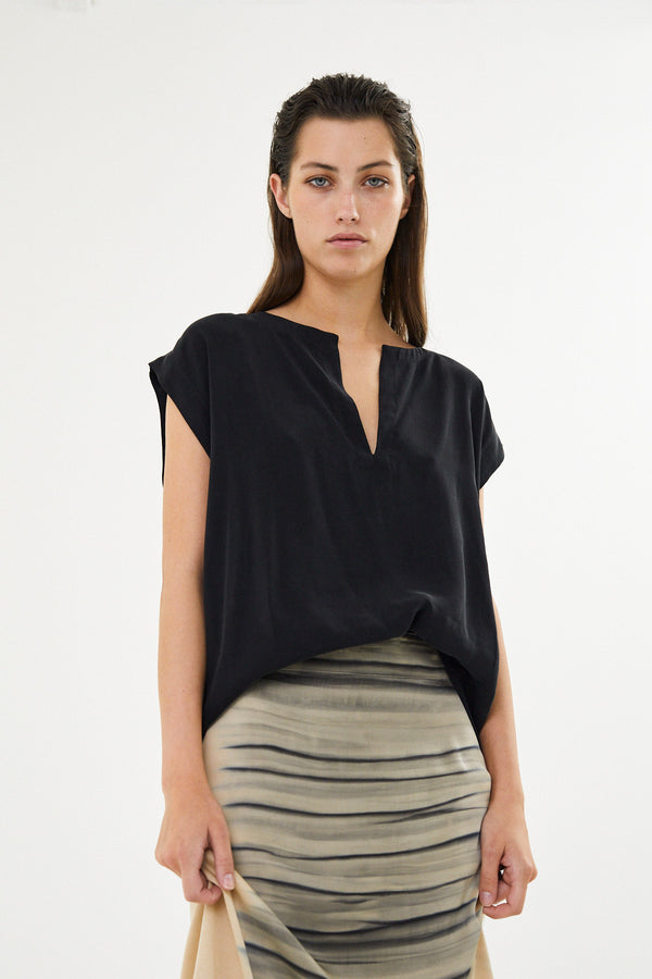 Rosalyn - Sandwashed blouse I Black    1 - Rabens Saloner - DK