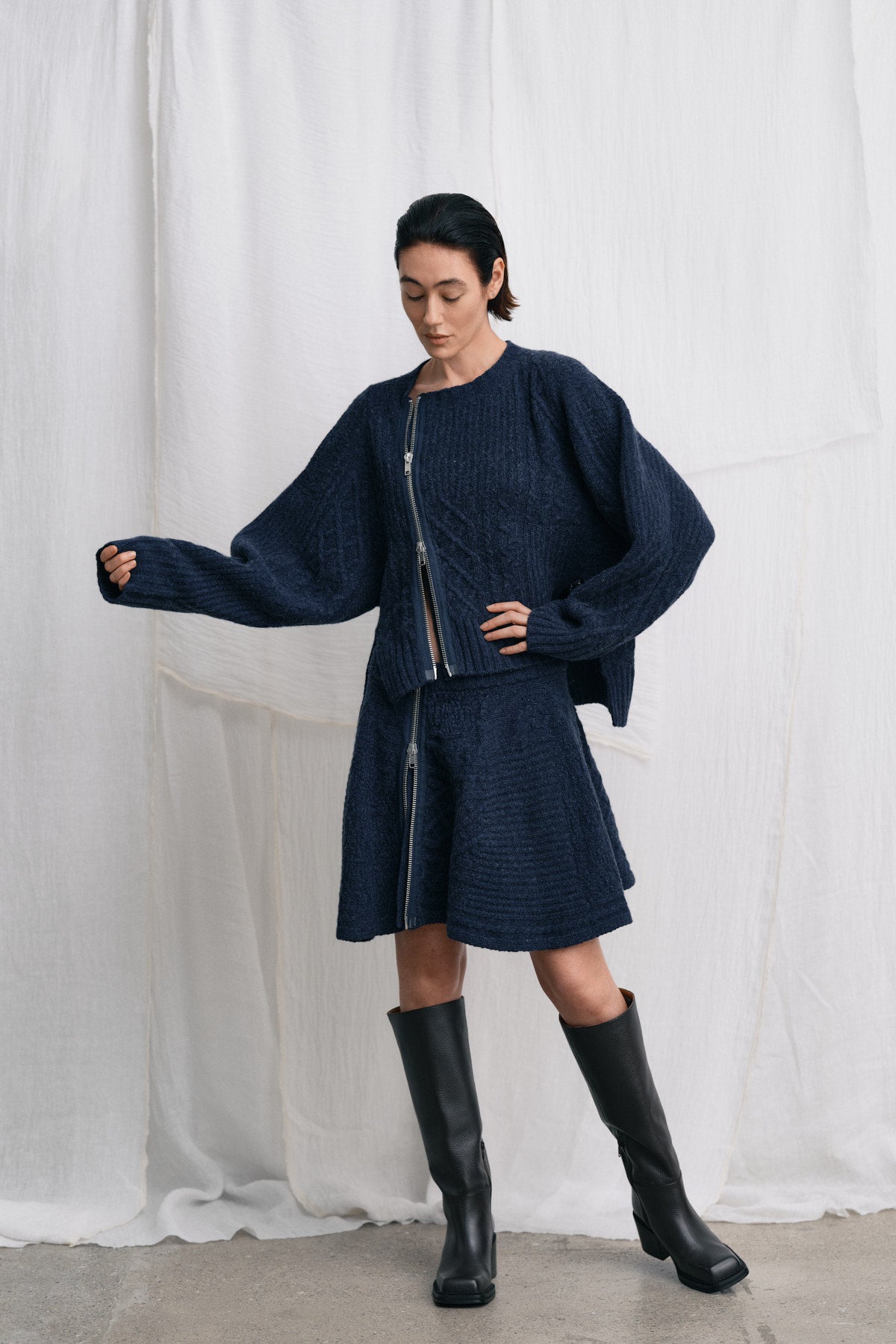 Luka - Patchwork knit cardigan I Indigo 6 - Rabens Saloner - DK