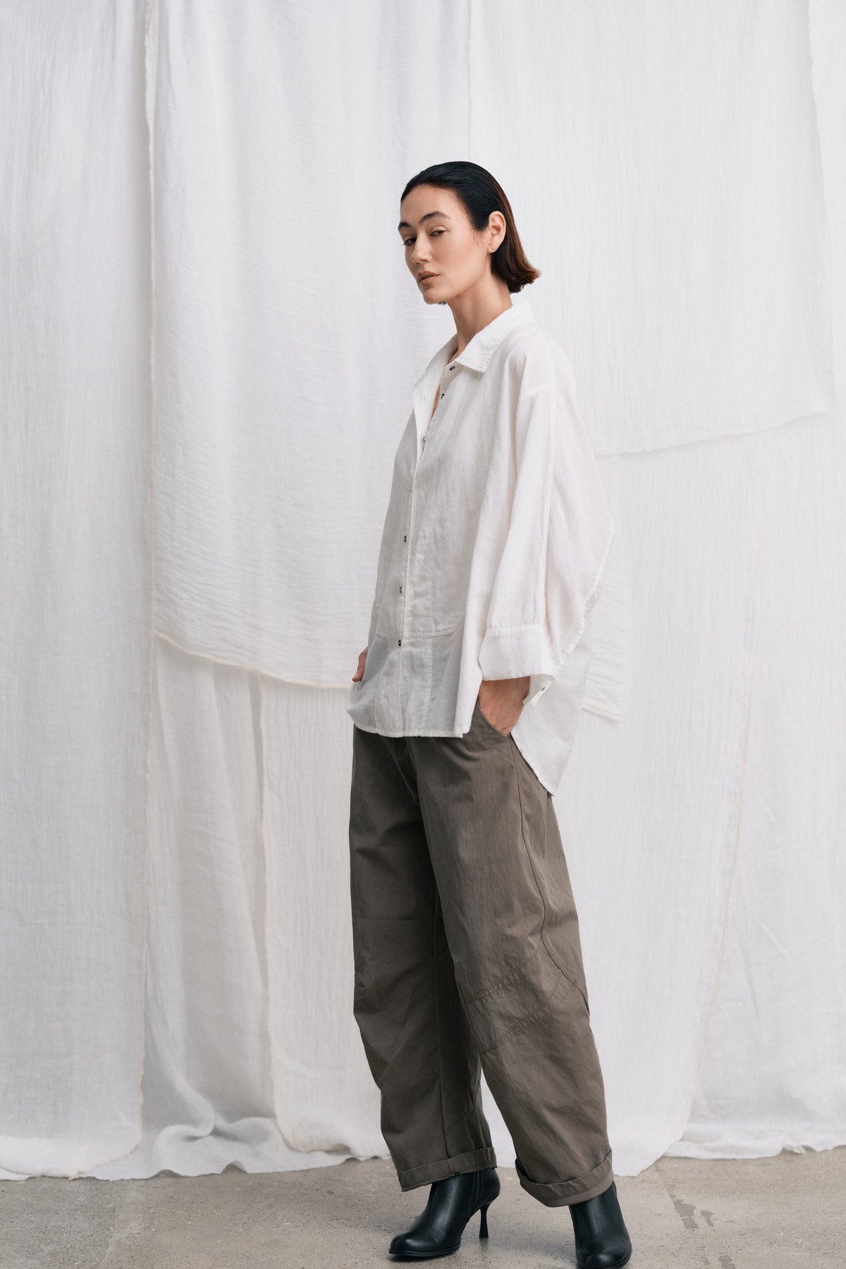 Chloe - Cotton shirt I White 7 - Rabens Saloner - DK