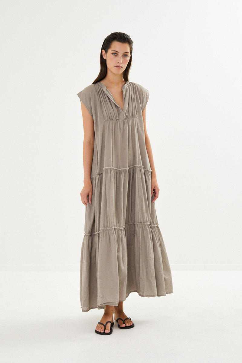 Lorita - Cotton tiered long dress I Pearl grey 3 - Rabens Saloner - DK