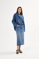 Ramone - Denim fitted skirt I Washed indigo 1 - Rabens Saloner - DK