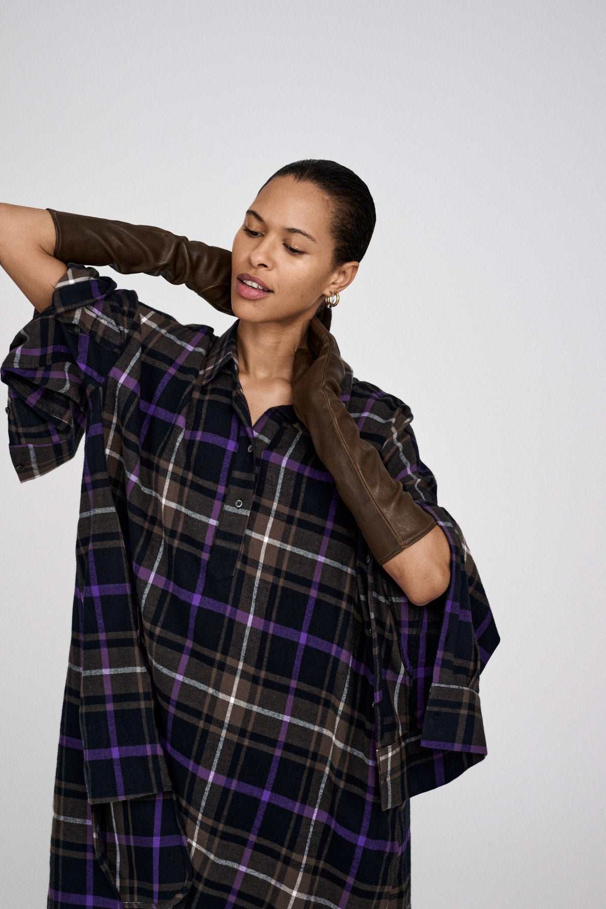 Hardis - Giant check kaftan I Purple check combo 1 - Rabens Saloner - DK