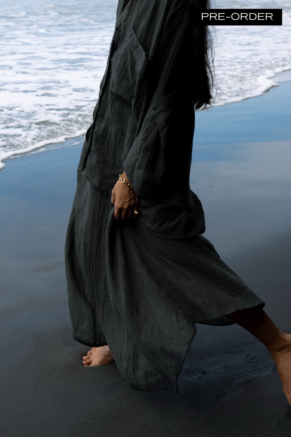 Jumana - PRE-ORDER I Crinkled flared skirt I Faded black 1 - Rabens Saloner - DK