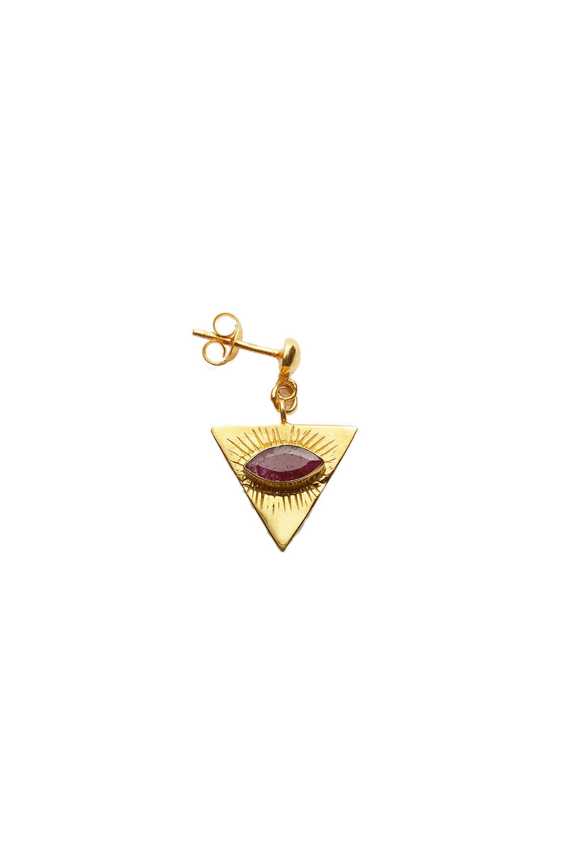 Nafsu - Gold Earstick w/ Triangle Eye Pendant I Red Ruby Red Ruby O/S 1 - Rabens Saloner - DK